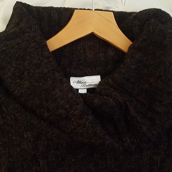 Cowl neck Sweater dress - Picture 3 of 5